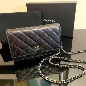 100% authentic classic wallet on chain Chanel bag